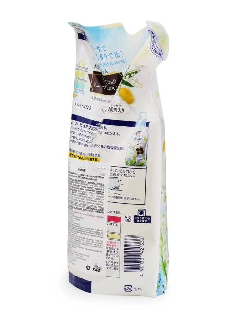 KAO Гель концентрат для стирки парфюмированный с кондиционером аромат ландыши и ромашки New Beads Pure Craft, 650 мл