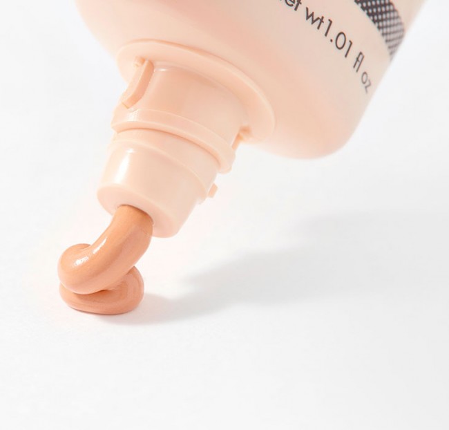 Sante Naturkosmetik Matte Matt Evermat Тональный крем TM 03 Золотой, 30 мл Sante Naturkosmetik Matte Matt Evermat Тональный крем TM 03 Золотой, 30 мл