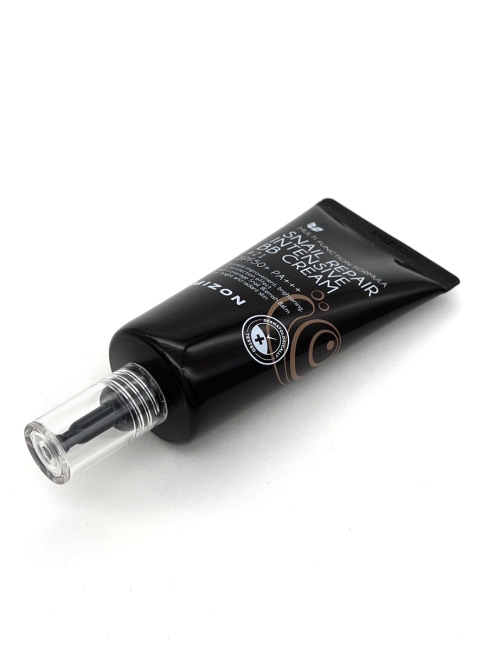 MIZON ББ-крем с экстрактом муцина улитки тон 21 Snail Repair Intensive BB Cream SPF50+ РА+++ #21, 50 мл MIZON ББ-крем с экстрактом муцина улитки тон 21 Snail Repair Intensive BB Cream SPF50+ РА+++ #21, 50 мл