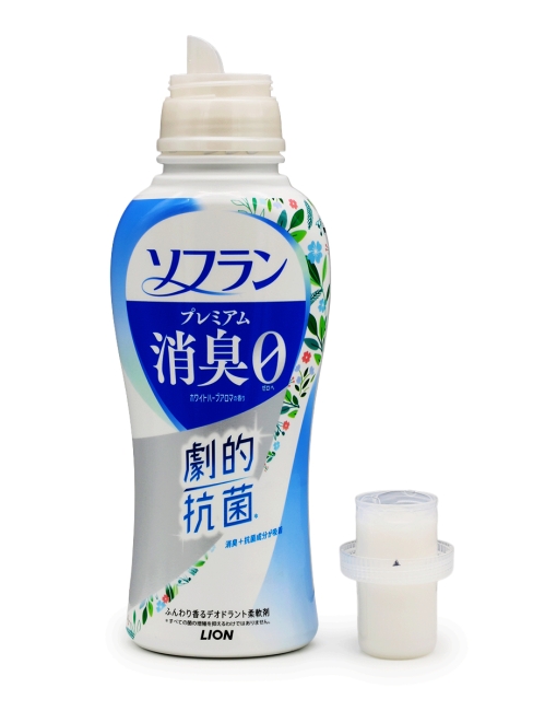 LION Кондиционер для белья антибактериальный аромат цветущего луга Soflan Premium White Herb Aroma, 510 мл