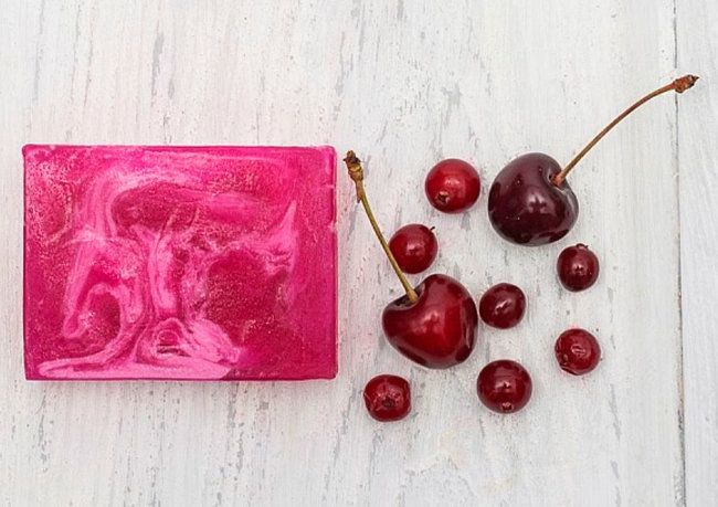 Кафе Красоты Глицериновое мыло "Ягодный фреш", 100 г