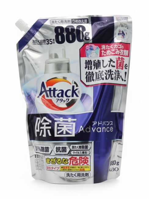 KAO Гель концентрат для стирки антибактериальный с лимонной кислотой Attack Disinfectant Advanced Refill, 880 г