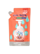 LION Жидкое пенное антибактериальное мыло для рук с экстрактом персика Ai Kekute Foam Hand Soap Peach, 200 мл