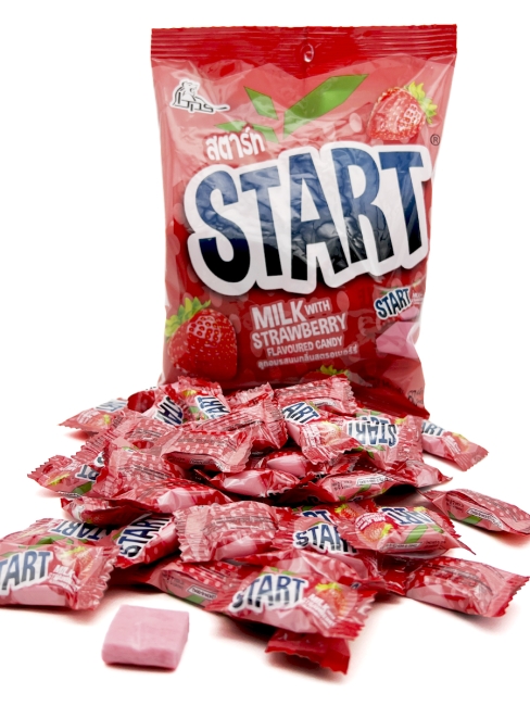 Boonprasert Конфета жевательная со вкусом молока и клубники Start Milk With Strawberry Flavoured Candy (50 шт), 140 г