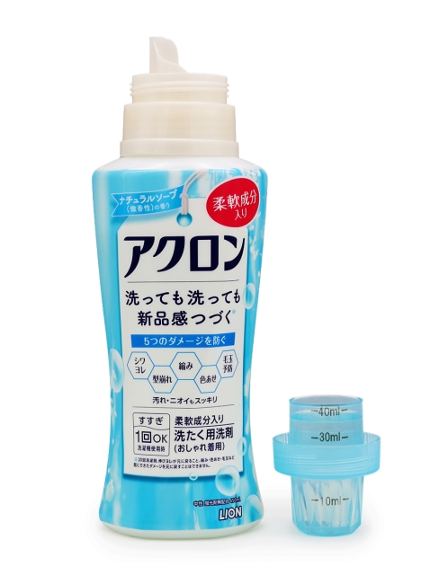 LION Гель концентрат парфюмированный для стирки деликатных тканей и шерсти Нежное мыло Acron Gentle Soap 450 мл