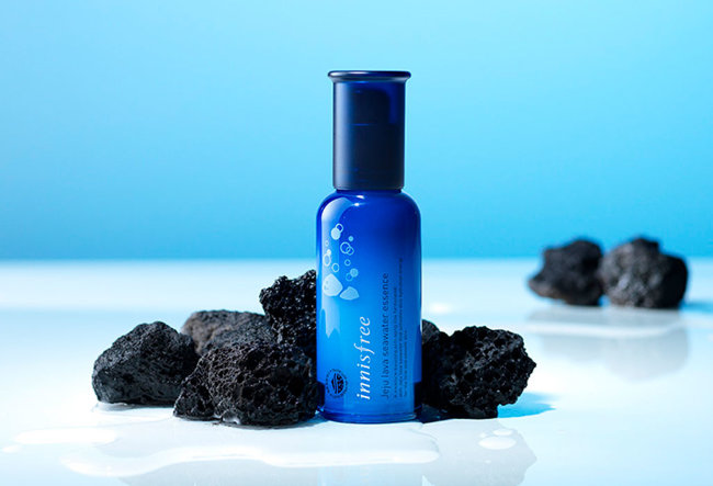Innisfree Jeju lava Seawater Essence Эссенция с вулканической морской водой, 50 мл Innisfree Jeju lava Seawater Essence Эссенция с вулканической морской водой, 50 мл