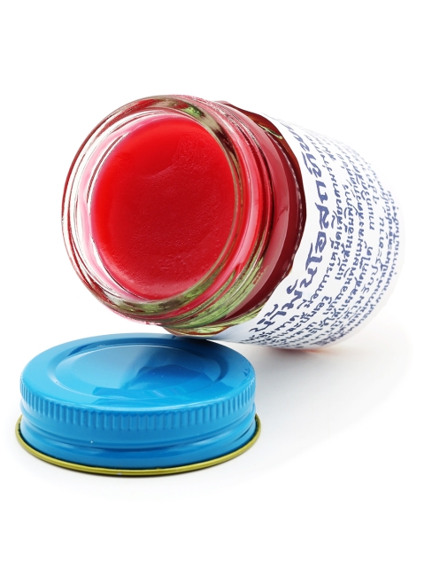 Osotthip Тайский традиционный красный бальзам для тела Balm Red, 60 г Osotthip Тайский традиционный красный бальзам для тела Balm Red, 60 г