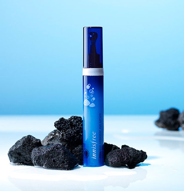 Innisfree Jeju Lava Seawater Eye Serum Сыворотка для глаз с вулканической морской водой, 20 мл Innisfree Jeju Lava Seawater Eye Serum Сыворотка для глаз с вулканической морской водой, 20 мл