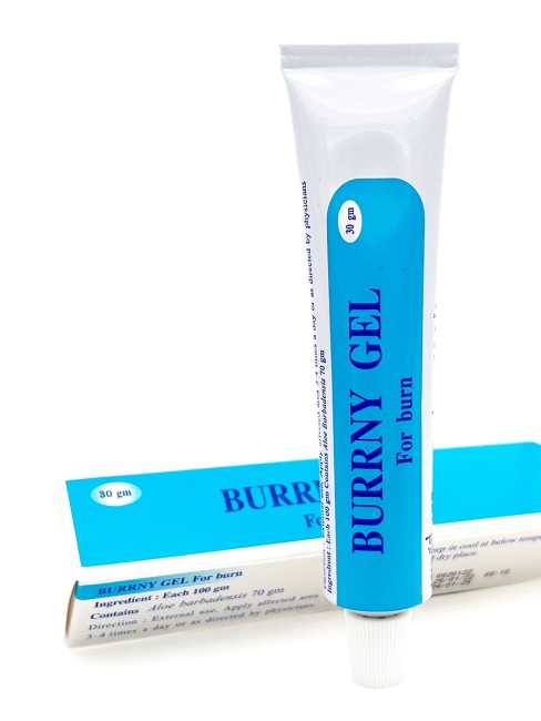 Yanhee Тайский гель для лечения ожогов Burrny Gel, 30 г Yanhee Тайский гель для лечения ожогов Burrny Gel, 30 г