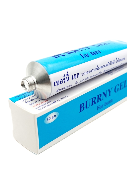 Yanhee Тайский гель для лечения ожогов Burrny Gel, 30 г Yanhee Тайский гель для лечения ожогов Burrny Gel, 30 г