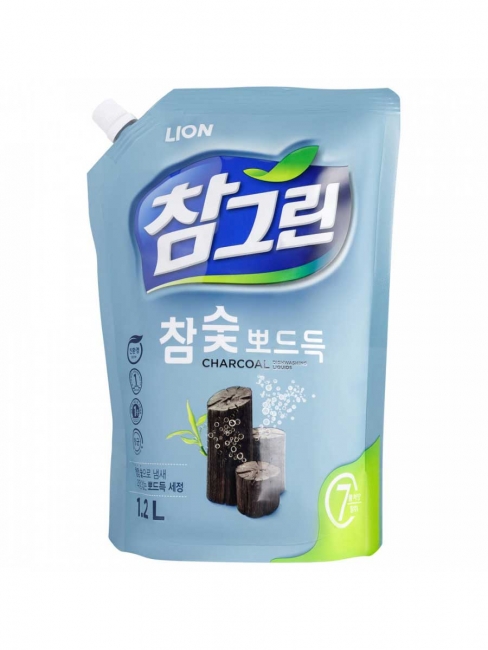 LION Жидкость для мытья посуды с дозатором с экстрактом угля Chamgreen Charcoal Refill, 1,2 л LION Жидкость для мытья посуды с дозатором с экстрактом угля Chamgreen Charcoal Refill, 1,2 л