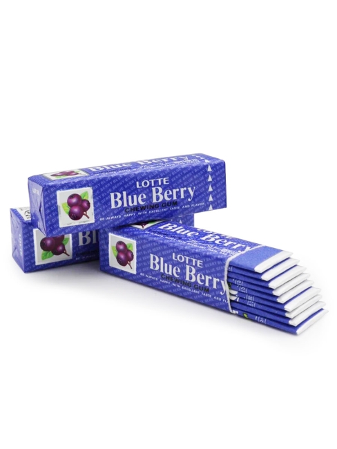 LOTTE Жевательная резинка Голубика, комплект из 3 пачек Blueberry Chewing Gum, 3*31 г LOTTE Жевательная резинка Голубика, комплект из 3 пачек Blueberry Chewing Gum, 3*31 г