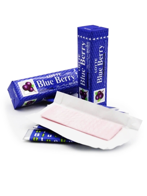 LOTTE Жевательная резинка Голубика, комплект из 3 пачек Blueberry Chewing Gum, 3*31 г LOTTE Жевательная резинка Голубика, комплект из 3 пачек Blueberry Chewing Gum, 3*31 г