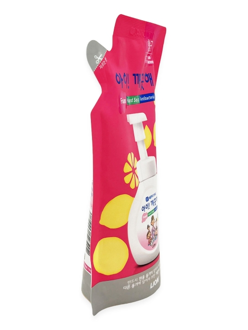 LION Жидкое пенное антибактериальное мыло для рук с лимоном Ai Kekute Foam Hand Soap Lemon, 200 мл LION Жидкое пенное антибактериальное мыло для рук с лимоном Ai Kekute Foam Hand Soap Lemon, 200 мл