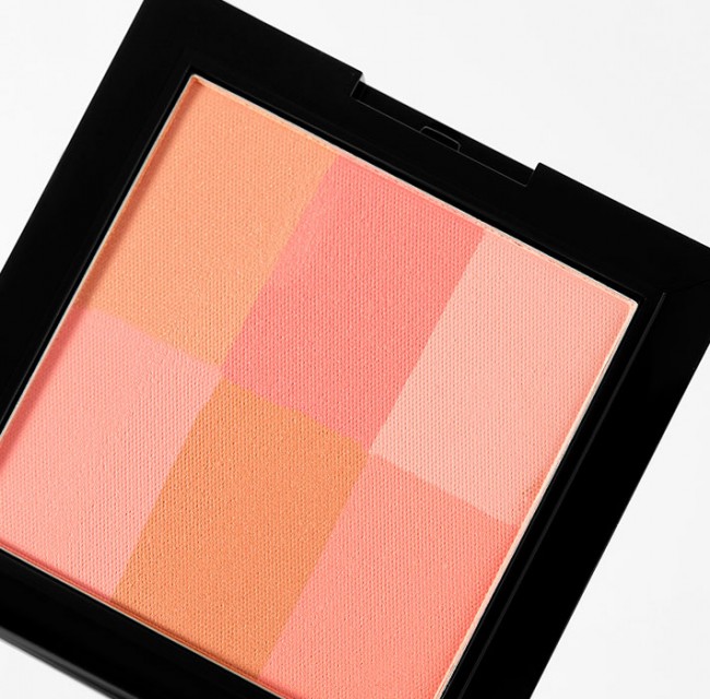 Sante Румяна МультиЭффект 01 Коралл, 8 г Sante Румяна МультиЭффект 01 Коралл, 8 г