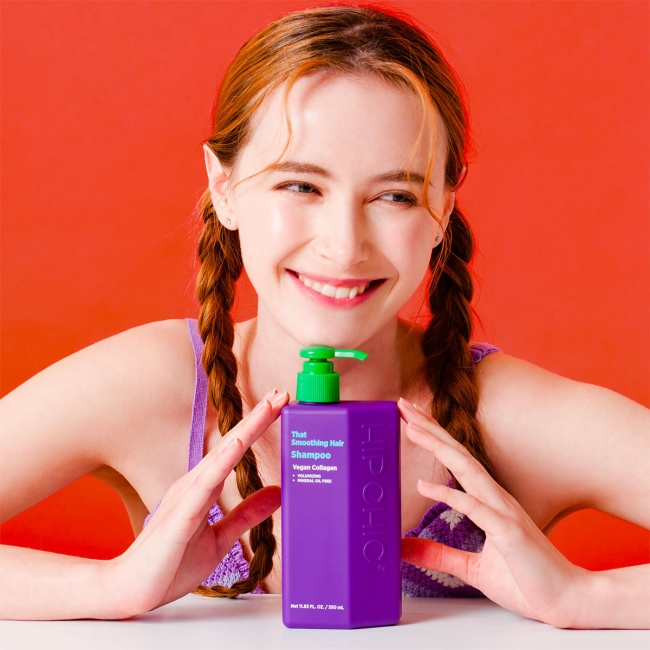 HIP CHIC Увлажняющий шампунь с веганским коллагеном That Smoothing Hair Shampoo, 350 мл HIP CHIC Увлажняющий шампунь с веганским коллагеном That Smoothing Hair Shampoo, 350 мл
