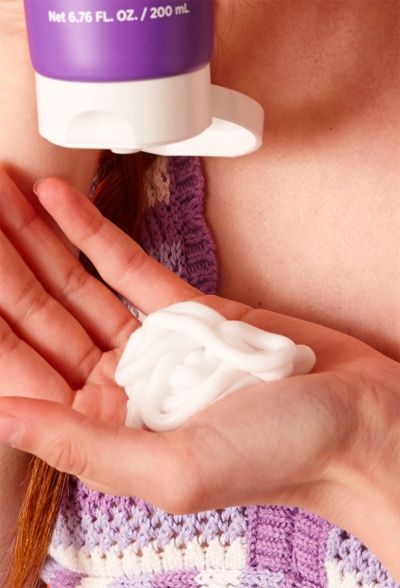 HIP CHIC Разглаживающая питательная маска для волос с веганским коллагеном That Smoothing Hair Deep Nourishment Mask, 200 мл HIP CHIC Разглаживающая питательная маска для волос с веганским коллагеном That Smoothing Hair Deep Nourishment Mask, 200 мл