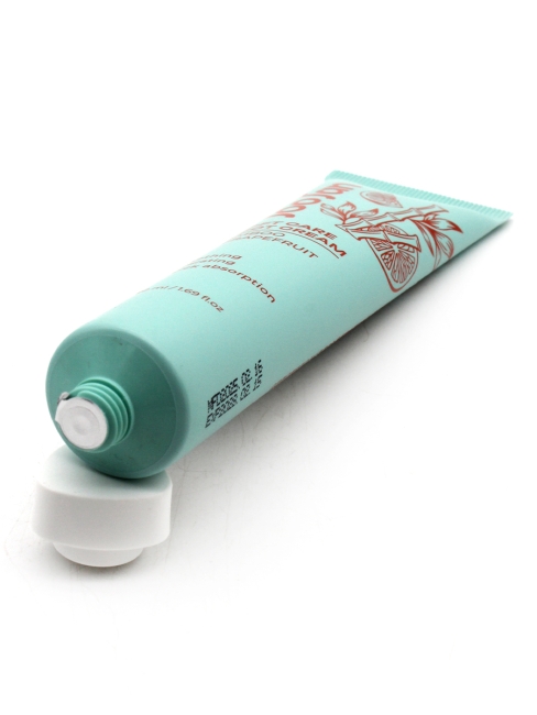 SOOSAN Увлажняющий крем для ног с экстрактами бамбука и грейпфрута Soft Care Moisturizing Foot Cream with Bamboo & Grapefruit, 50 мл SOOSAN Увлажняющий крем для ног с экстрактами бамбука и грейпфрута Soft Care Moisturizing Foot Cream with Bamboo & Grapefruit, 50 мл