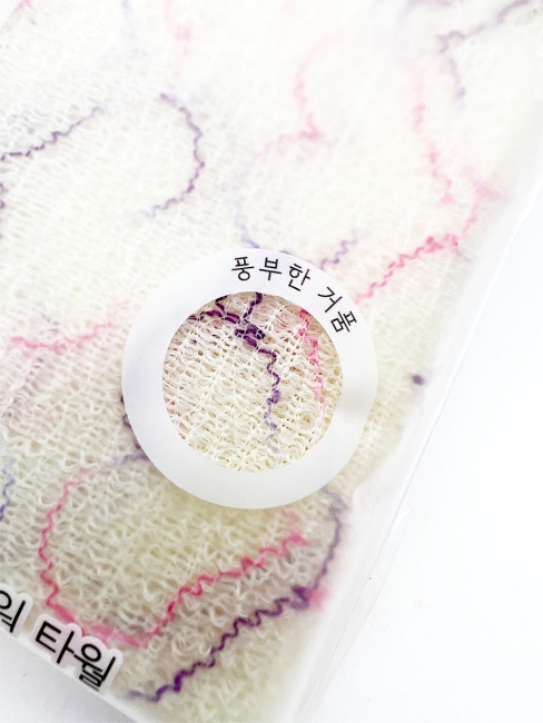 Sungbo Cleamy Мочалка для тела с плетением Сетка и рисунком средней жесткости Красная Heart Shower Towel Red 28х95 см, 1 шт Sungbo Cleamy Мочалка для тела с плетением Сетка и рисунком средней жесткости Красная Heart Shower Towel Red 28х95 см, 1 шт