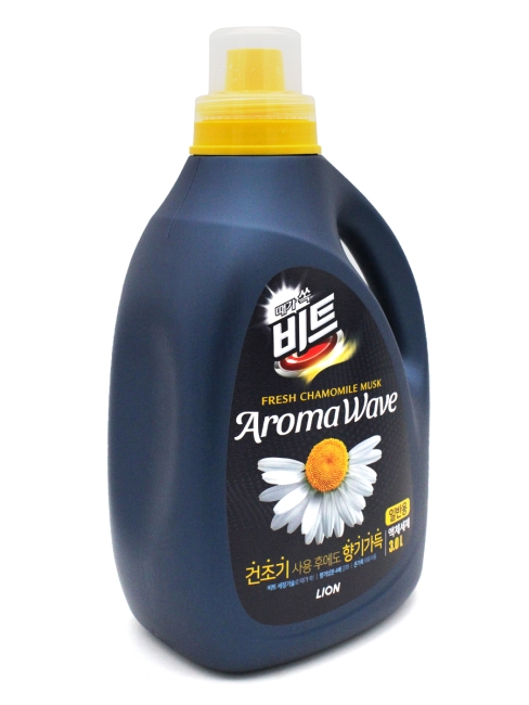 LION Гель концентрат парфюмированный для стирки Ромашка Aroma Wave Fresh Chamomile Musk, 3000 мл