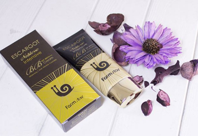 FarmStay Escargot Noblesse Inensive BB Cream SPF 48/PA++ Многофункциональный ББ крем с экстрактом королевской улитки, 50 г
