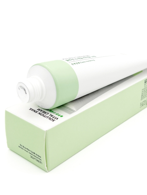 Lebelage Пептидный крем для лица с улиточным муцином Solution Snail Vital Cream, 50 мл