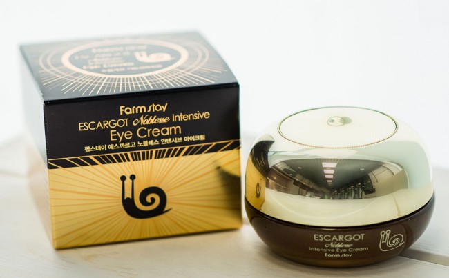 FarmStay Escargot Noblesse Inensive Eye Cream Крем для глаз интенсивно восстанавливающий против морщин с экстрактом королевской улитки, 50 г