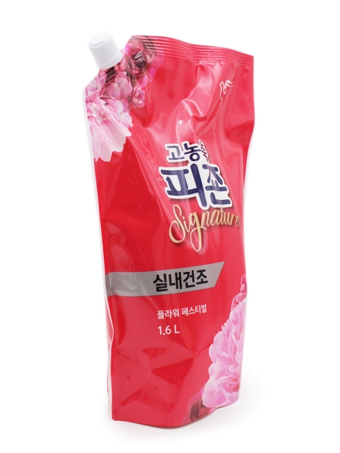 Pigeon Кондиционер концентрированный для одежды и белья с ароматом садовых цветов Rich Perfume Flover Festival, 1600 мл