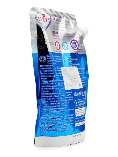 LION Гель концентрат для стирки белья парфюмированный универсальный Essence Elegant Blue, 600 мл LION Гель концентрат для стирки белья парфюмированный универсальный Essence Elegant Blue, 600 мл