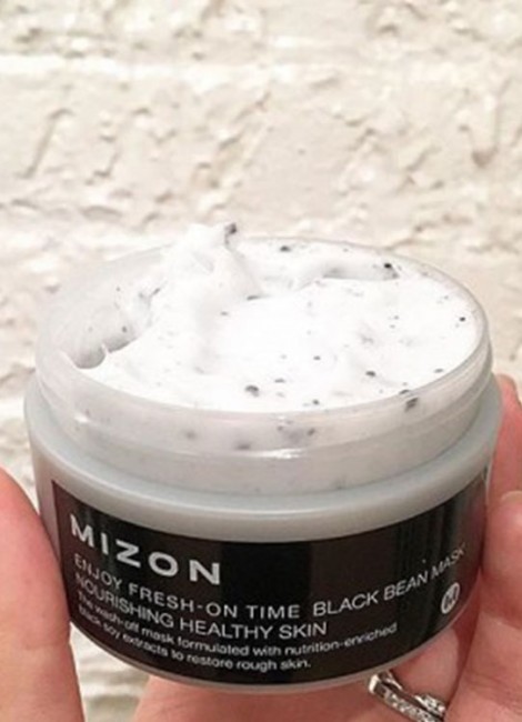 MIZON Enjoy Fresh On-Time Black Bean Mask Антивозрастная маска с черными соевыми бобами, 100 мл MIZON Enjoy Fresh On-Time Black Bean Mask Антивозрастная маска с черными соевыми бобами, 100 мл