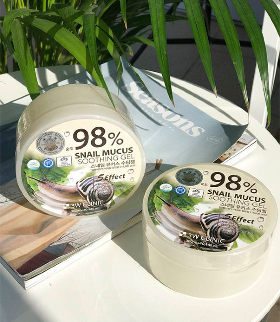 3W Clinic Увлажняющий гель для лица и тела с муцином улитки Snail Mucus Soothing Gel, 300 мл