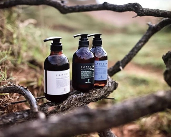 Lapidem Холистический увлажняющий кондиционер для поврежденных волос Пять элементов, 500 мл Lapidem Холистический увлажняющий кондиционер для поврежденных волос Пять элементов, 500 мл