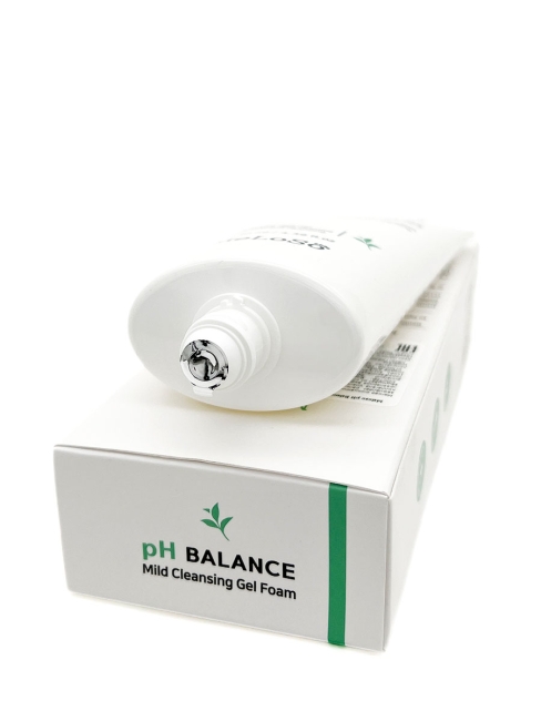 Meloso Пенка для умывания смягчающая с Камелией и Алоэ Вера pH Balance Mild Cleansing Gel Foam, 130 мл