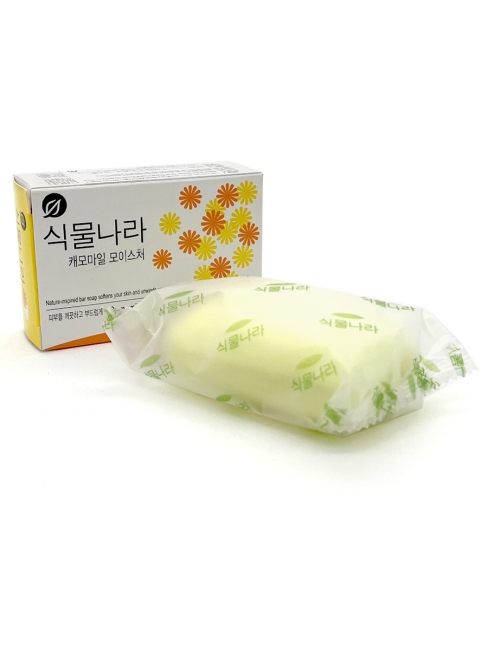 LION Туалетное мыло увлажняющее с экстрактом ромашки Botanic Nation Camomile Moisture, 100 г