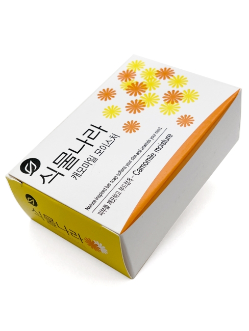 LION Туалетное мыло увлажняющее с экстрактом ромашки Botanic Nation Camomile Moisture, 100 г