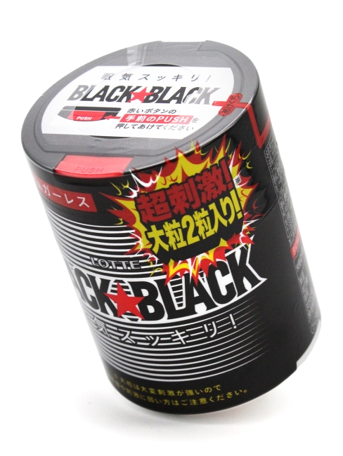 LOTTE Жевательная резинка с кофеином в банке Black Black One-Push Bottle, 133 г 