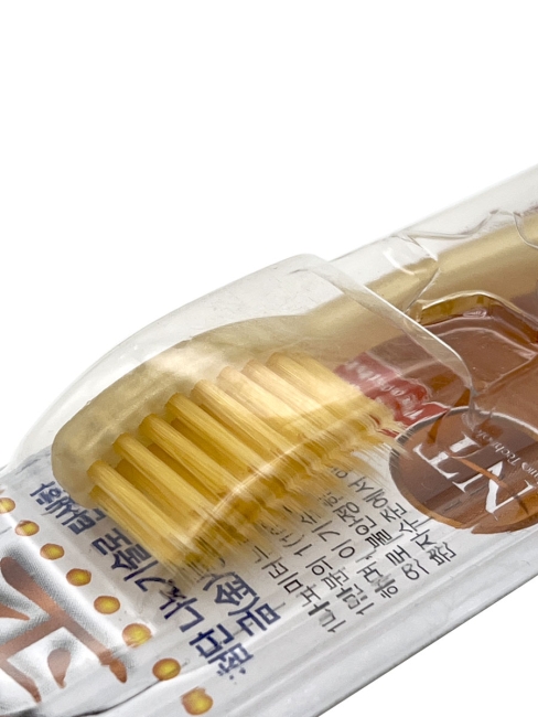 EQ MaxOn Зубная щетка для детей от 7 лет с ионами золота, мягкая Зеленая Wellbeing Junior Green, 1 шт