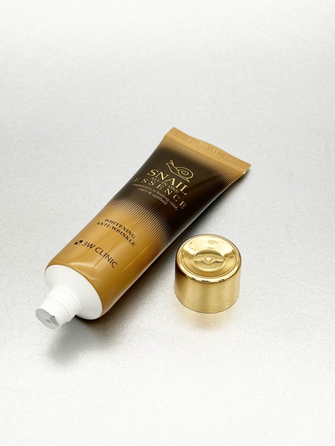 3W Clinic Эссенция для лица универсальная осветляющая с муцином улитки Snail All-In-One Essence Whitening Anti-Wrinkle, 60 мл