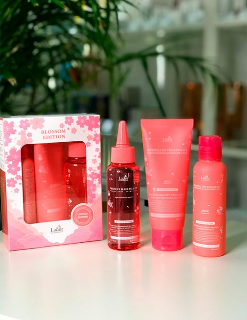 La'dor Blossom Edition Набор, 100 мл+100 мл+100 мл La'dor Blossom Edition Набор, 100 мл+100 мл+100 мл