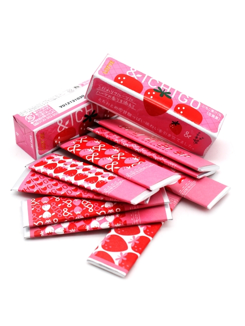 LOTTE Жевательная резинка со вкусом клубники & Ichigo, 3 шт х 26,1 г